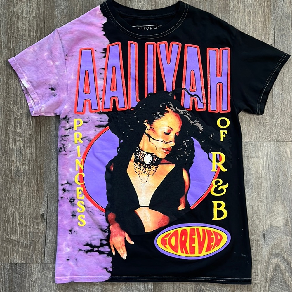 Aaliyah Urban Outfitters Tee